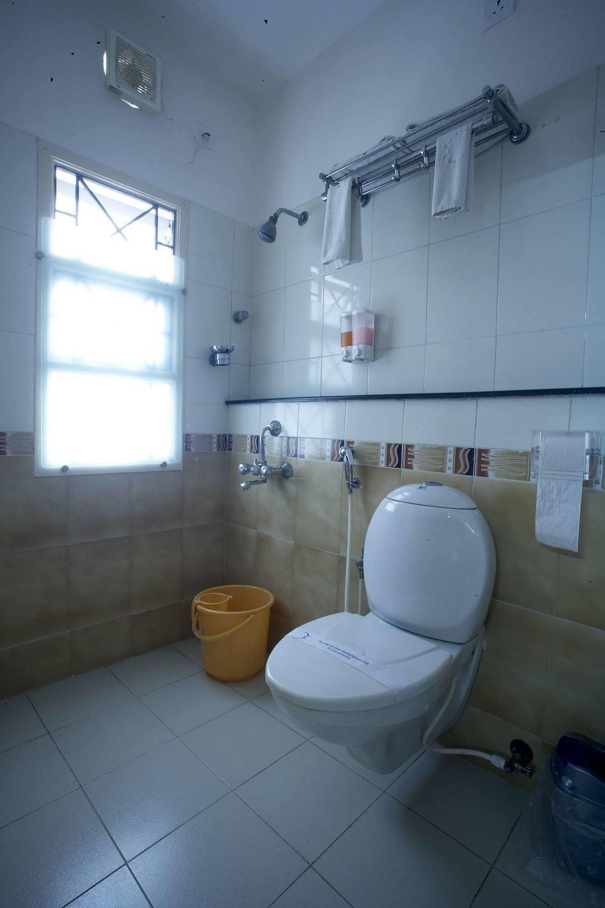 Hotel Crescent Inn Chennai Luaran gambar