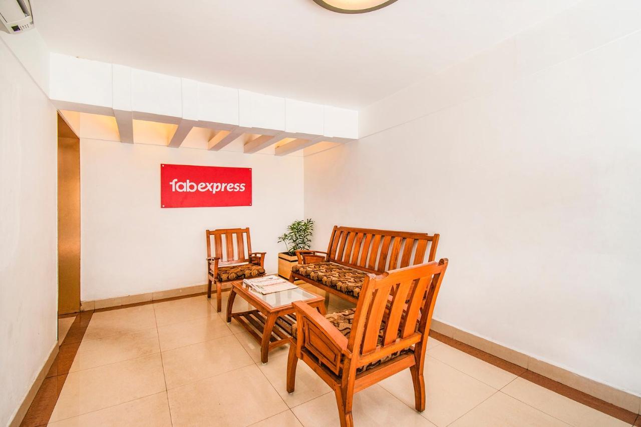 Hotel Crescent Inn Chennai Luaran gambar