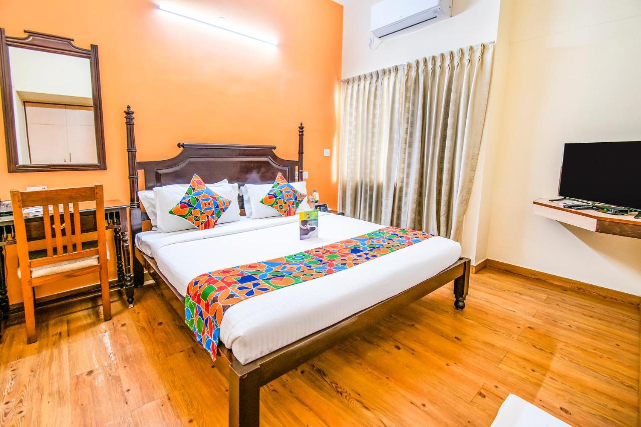 Hotel Crescent Inn Chennai Luaran gambar